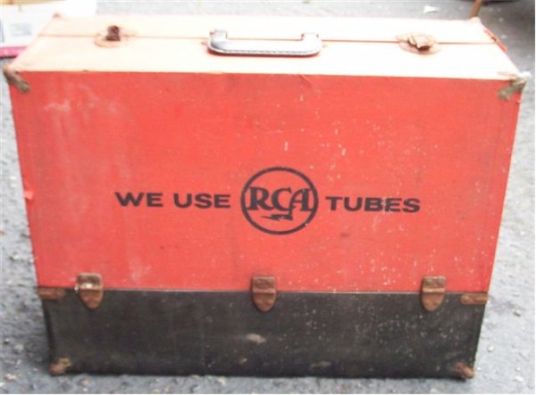 RCA Tube Caddy with Tubes