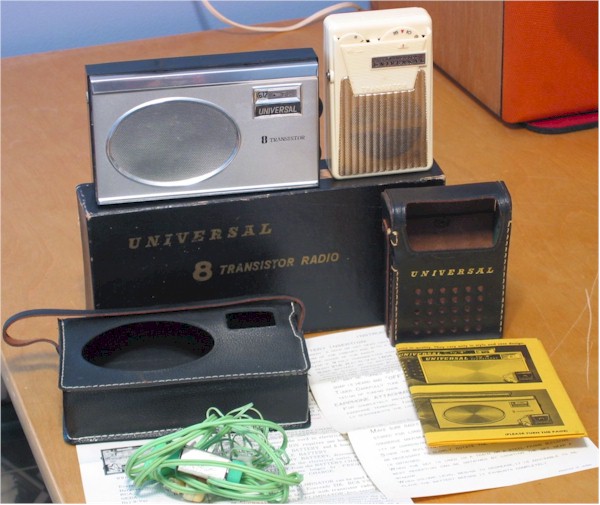 Universal Transistor Radios (1965)