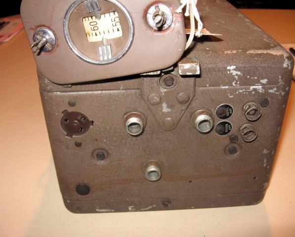 Philco L-1560 Car Radio (1937)