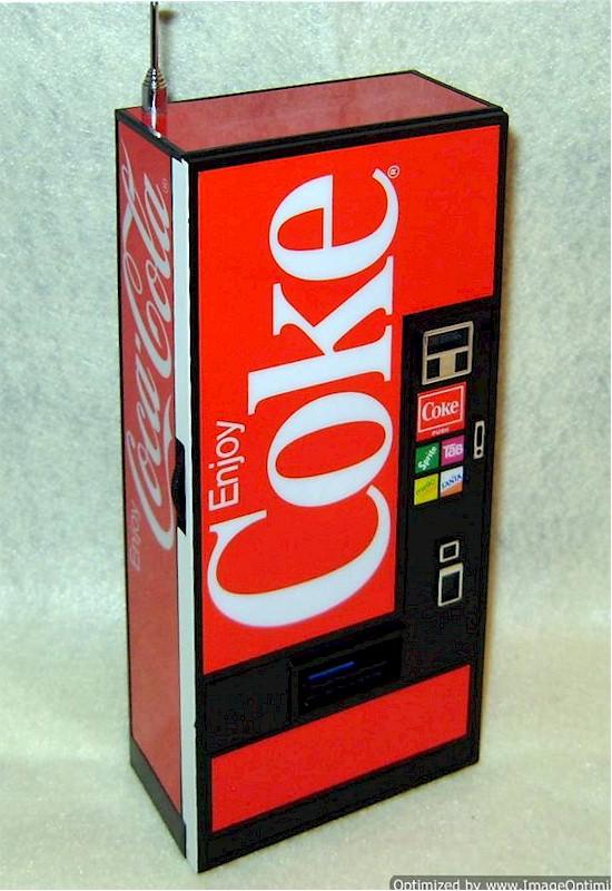 Coke Vending Machine AM/FM Radio