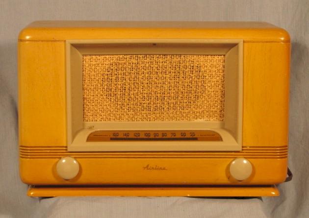 Airline Wood Table Radio (late 1940s)