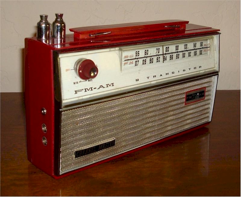 Channel Master 6524 Portable (1960)