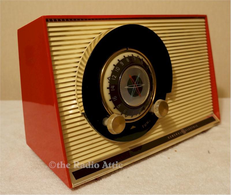 General Electric "Atomic" Radio (1959)