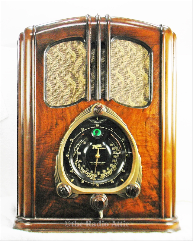 Zenith 9-S-232 "Walton" (1939)