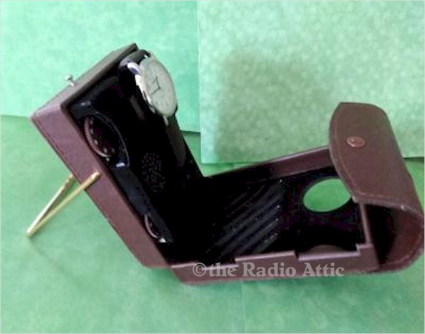 Radio Shack Transistor Radio with Wristwatch
