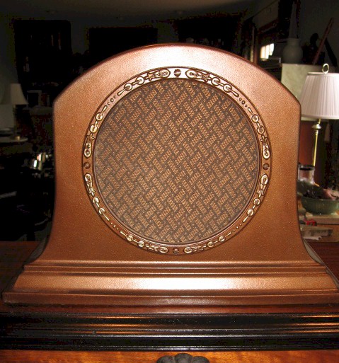 Radiola 100A Metal Speaker