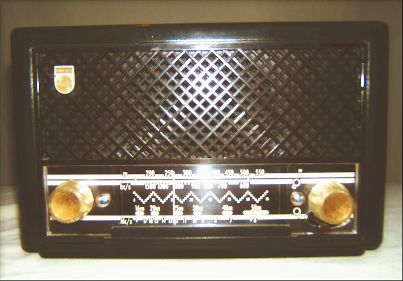Philips 735 (Canada, 1955)