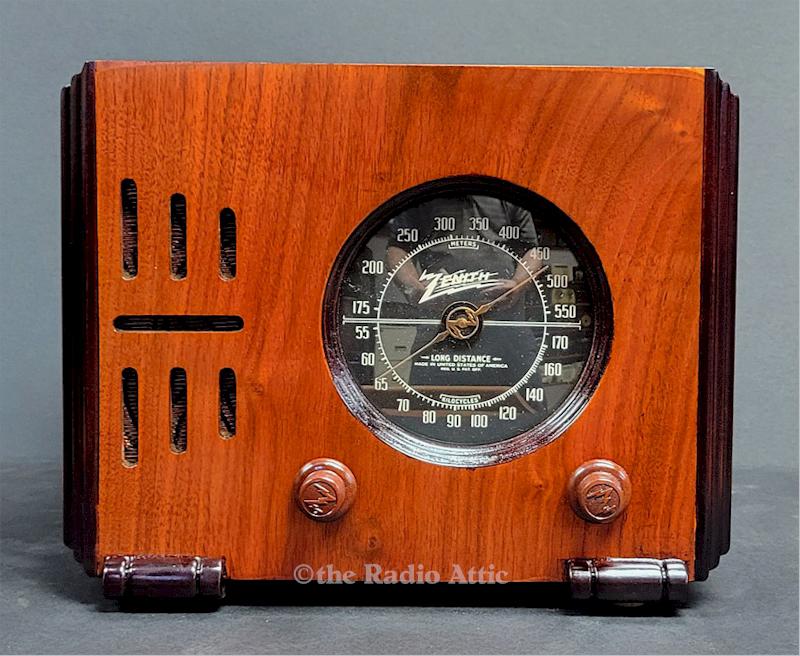 Zenith 5-R-216 "Cube" (1937)