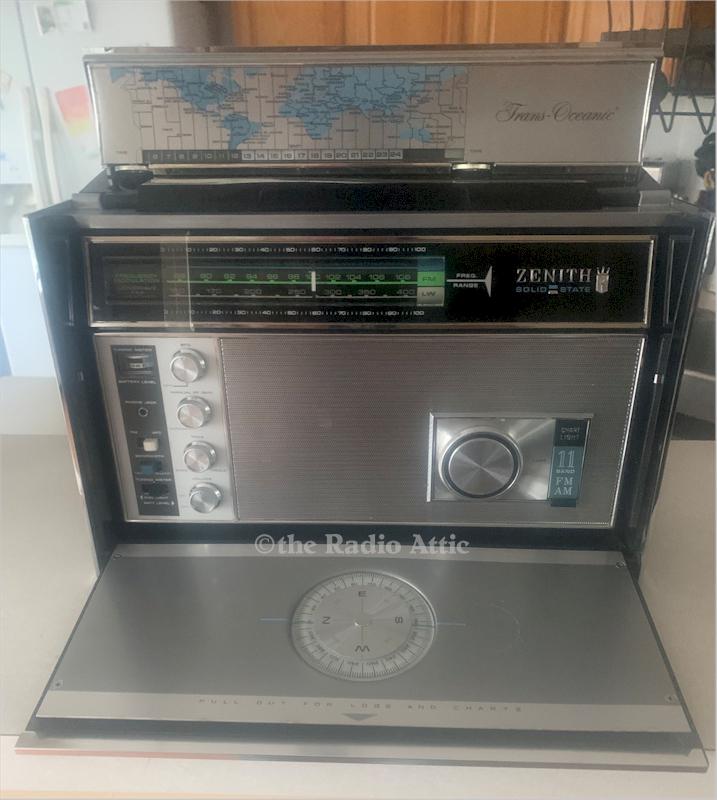 Zenith Royal 7000 Trans-Oceanic (1969)