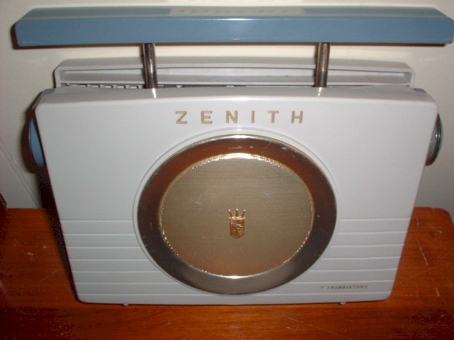 Zenith Royal 800 Transistor (1955)