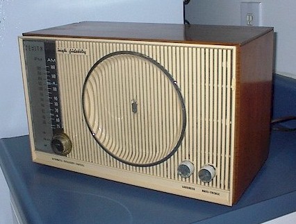 Zenith H-845 AM/FM (1960)