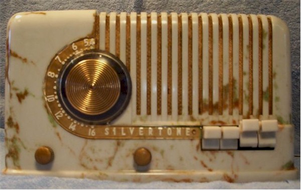 Silvertone 7008 (1941)