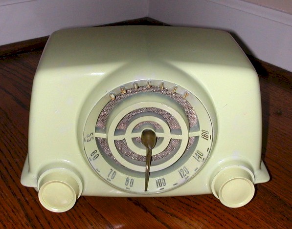 Crosley Radio (1951)