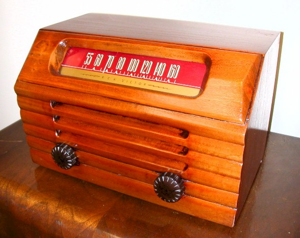 RCA Table Radio (1948)