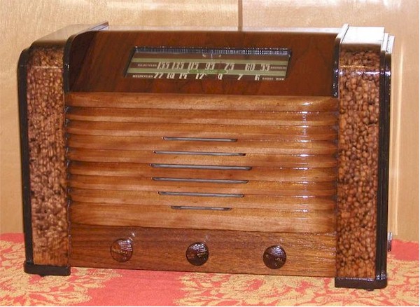 Automatic Radio 662 (1947)