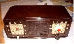 Philco 53-200 Clock Radio (1953)