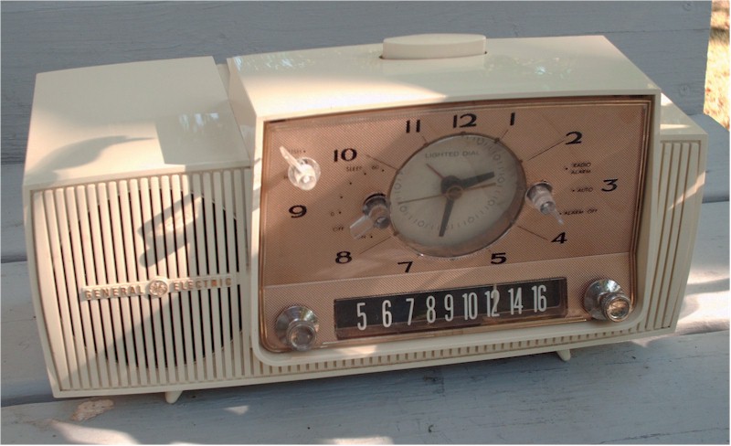 General Electric C-480A Clock Radio (1960s)