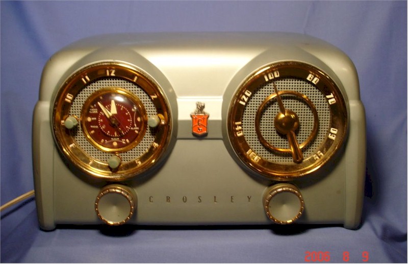 Crosley D-25GN Clock Radio