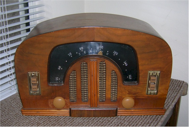 Zenith 6-D-2615-N (1942)