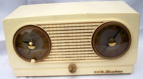 RCA 4-C-532 Clock Radio (1955)