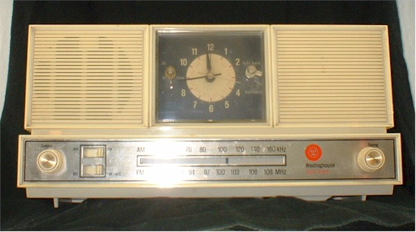 Westinghouse RC42N28A Clock Radio