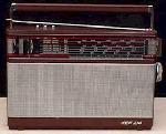 Soviet VEF214 Transistor SW Radio (1980)