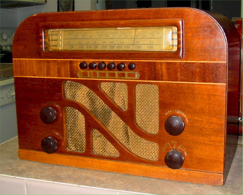 Philco 40-145 (1940) - SOLD! - item number 0620088