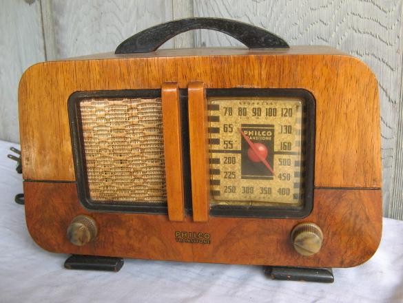 Philco PT-93