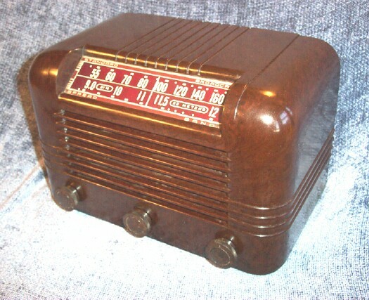 RCA Radiola 61-10 (1947)