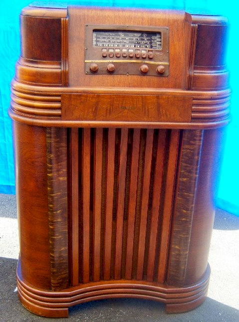 Philco 41-280 Console