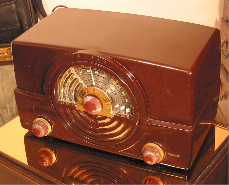 Zenith 7-H-920 (1949)