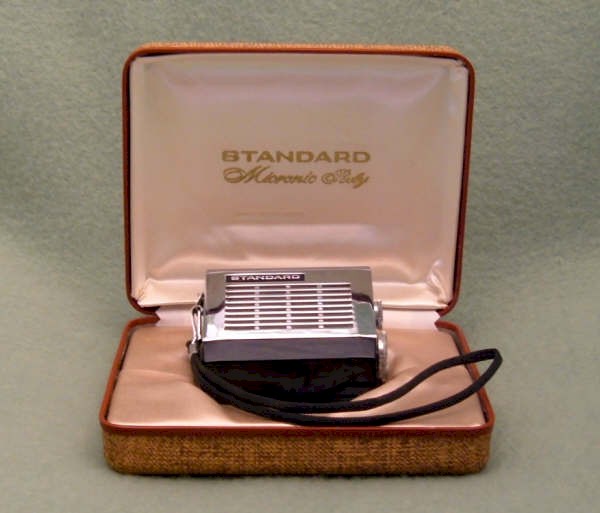Standard Micronic Ruby SR-H438 (1965)