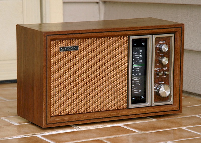 Sony TFM-9450W (1977)