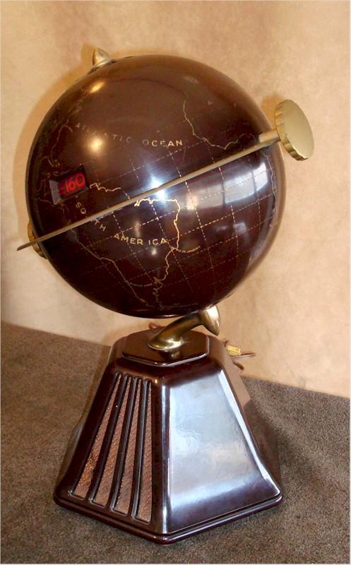 Colonial 700 "Mephisto" New World Globe 