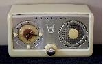 Admiral 5A33 Clock Radio (1952)