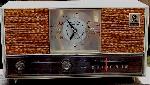 General Electric Clock Radio (1948)