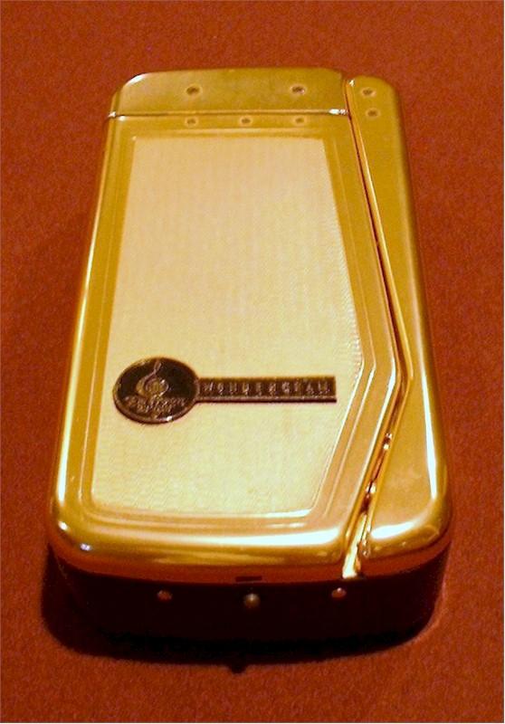 Emerson Wondergram Portable Record Player