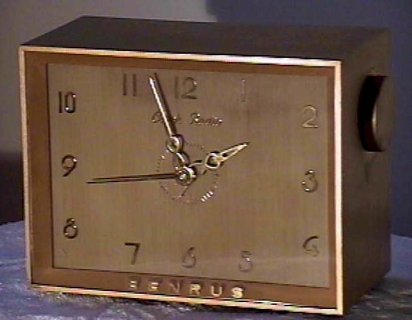 Benrus 10B01 Clock Radio (1955)