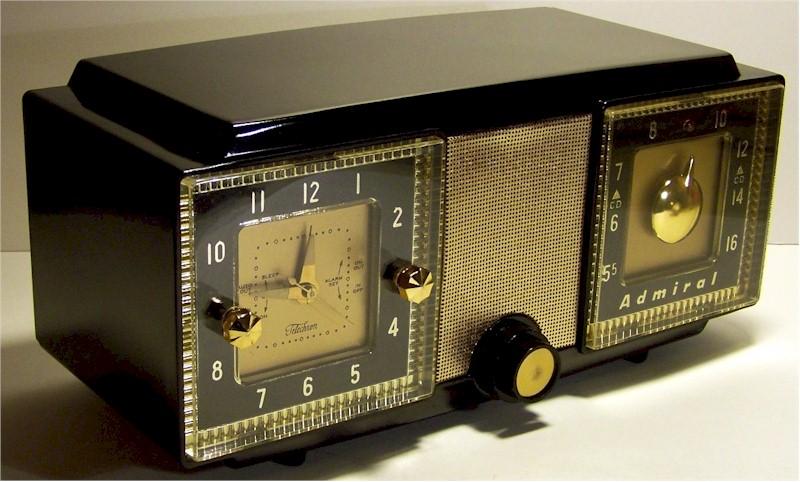 Admiral 5F-31N Clock Radio (1952)