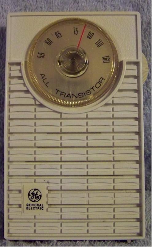 General Electric P1711C Pocket Transistor (1966)