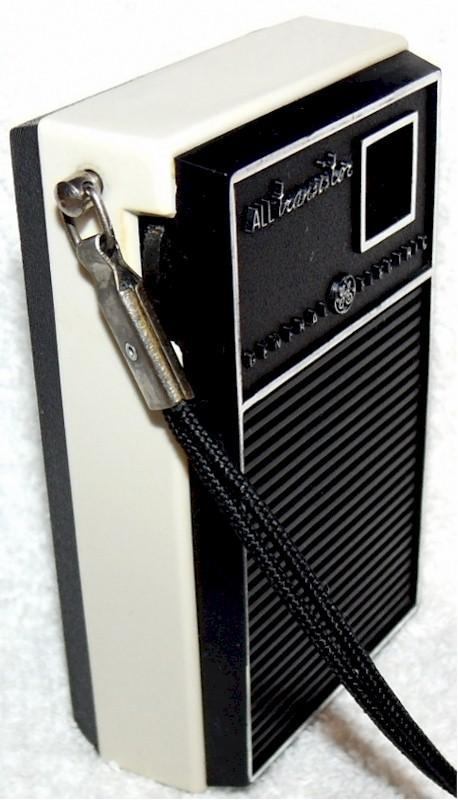 General Electric P1757 Pocket Transistor (1968)