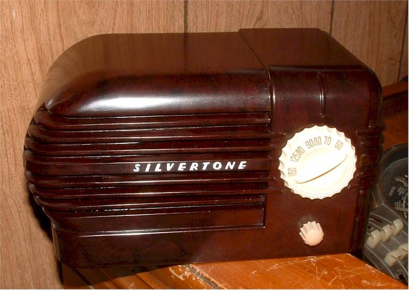 Silvertone 6177 "Bullet"