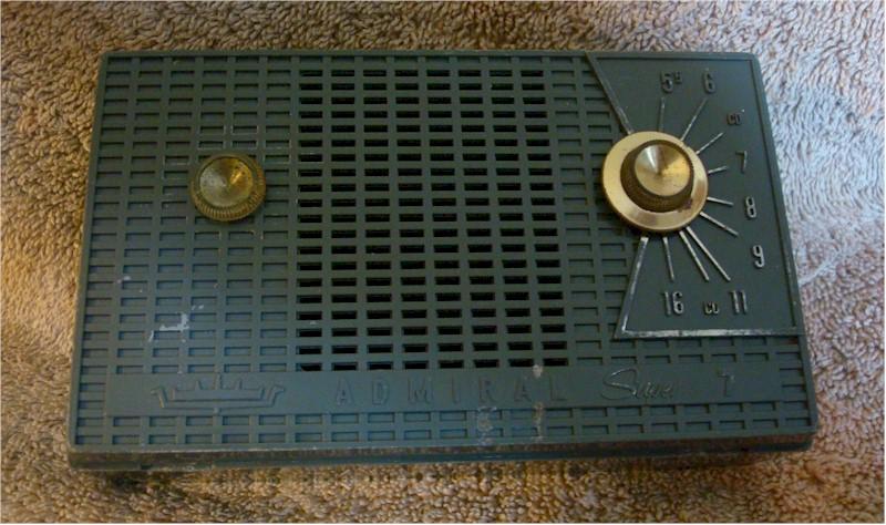 Admiral Y2009 Pocket Transistor (1960)