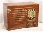 Emerson Leather-Covered Radio (1940?)