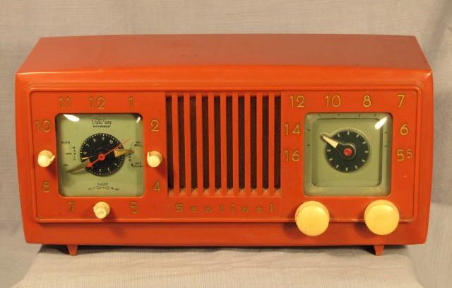 Sentinel 1U346 Clock Radio (1950s?)