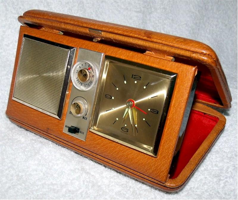 Endura Travel Clock/Radio (mid-60s)