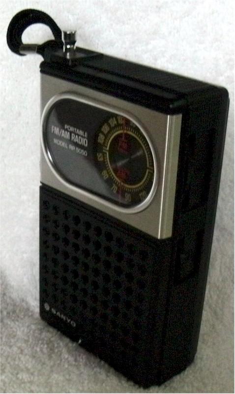Sanyo RP-5050 AM/FM Pocket Transistor (late 70s)