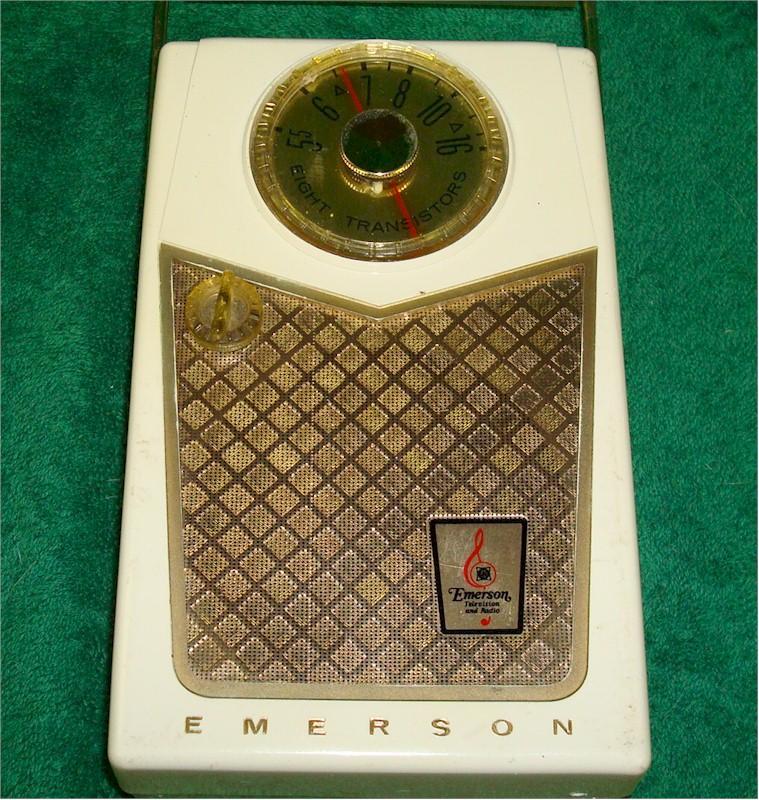 Emerson 888 "Pioneer" Pocket Transistor (1958)