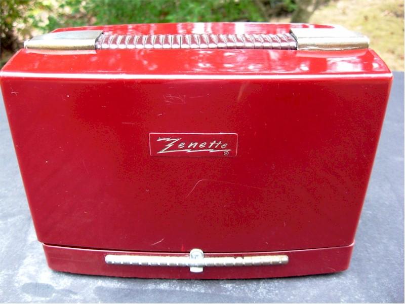 Zenith 4G800ZY "Zenette" Portable (1948)
