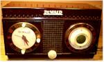 DeWald H528 Clock Radio (1954)